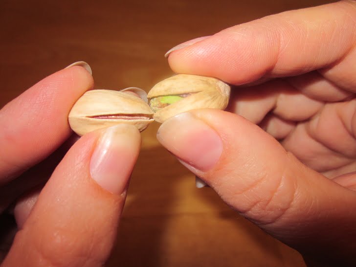 Opening pistachios