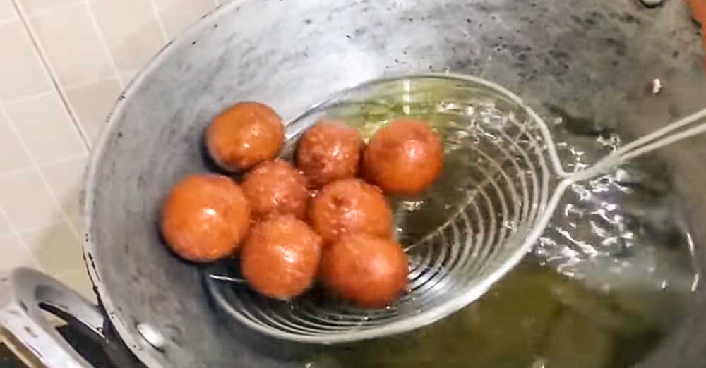 Gulab jamun