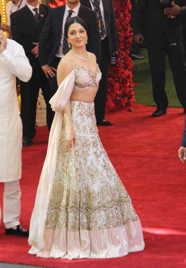 Kiara at isha Ambani Marriage