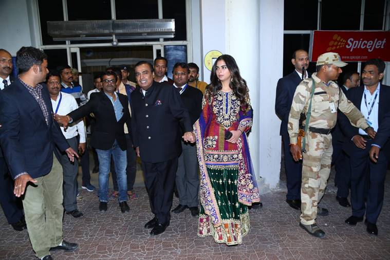 isha ambani priyanka nick sangeet jodhpur 2