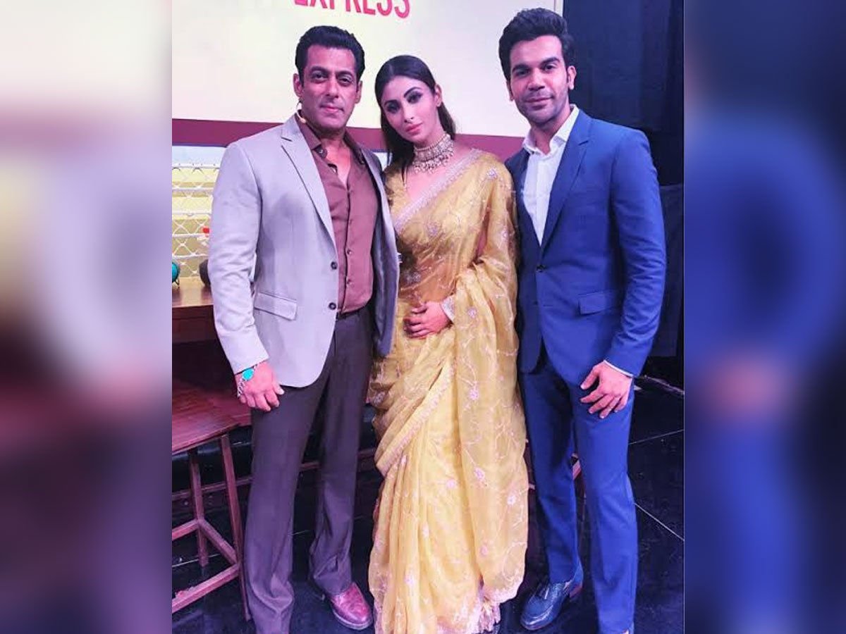 Salman Khan And Mouni Roy