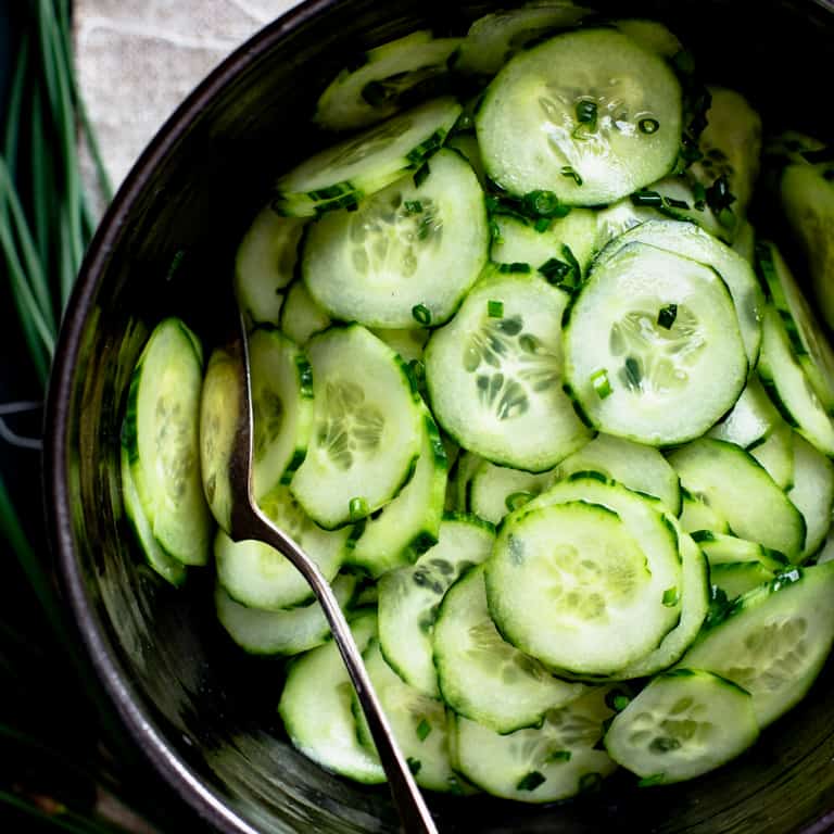 healthy cucumber salad sq