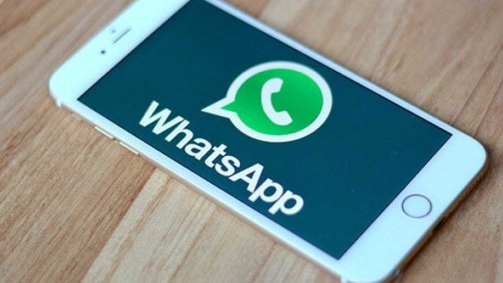 WhatsApp on iPhone 1024x576 1