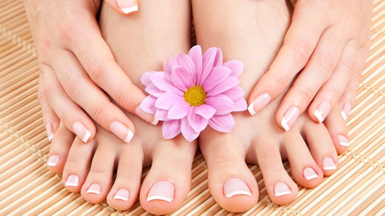 Featured Image Manicure and Pedicure 1280x720 1