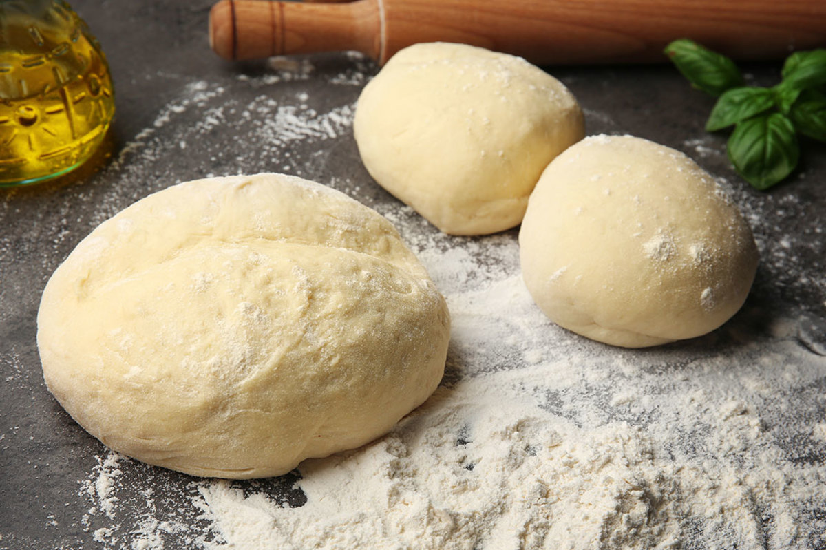 supereasy vegan pizza dough for beginnersjpg