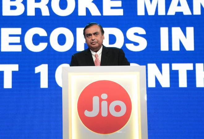 mukesh ambani jio 660 121317095145 122517092315