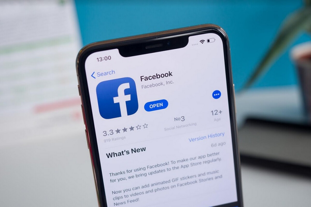 Facebook testing Dark mode for iOS