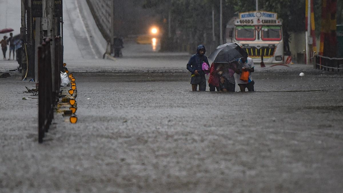 mumbai rain water pti