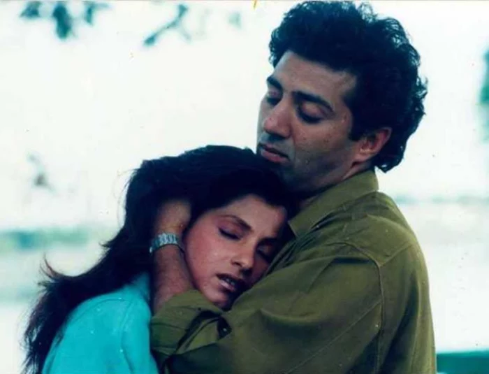 Sunny Deol Dimple kapadia 4 700x535 1