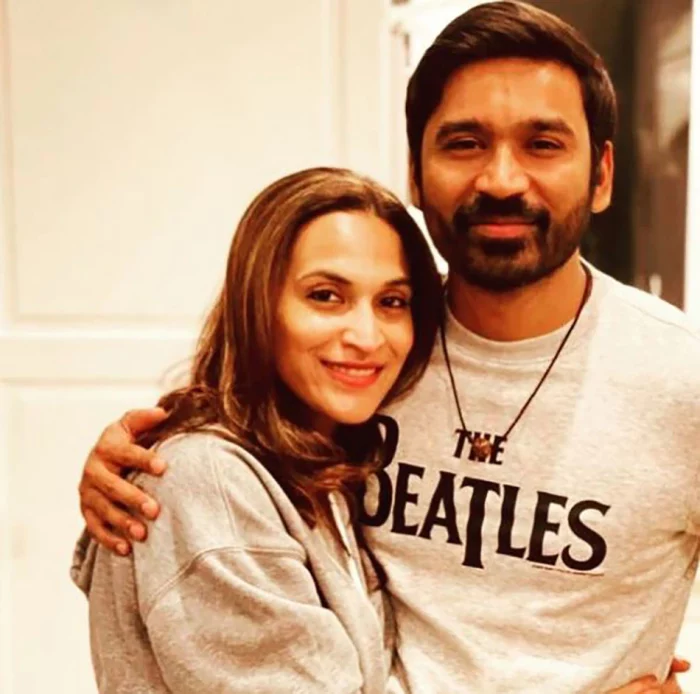 dhanush aishwarya 18 1 22 1 700x694 1