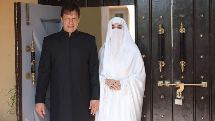 imran khan wife 29 1 22 1 700x394 1