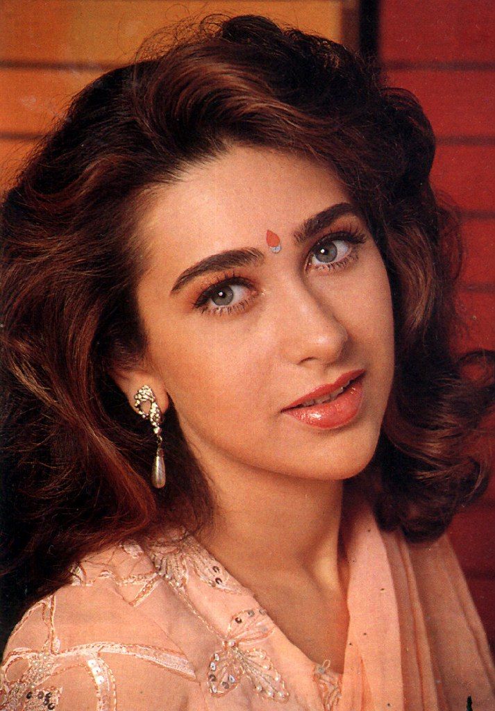 karishma kapoor 15.11.21 7