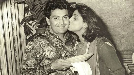 rishi kapoor and neetu kapoor 1 e1643003602192