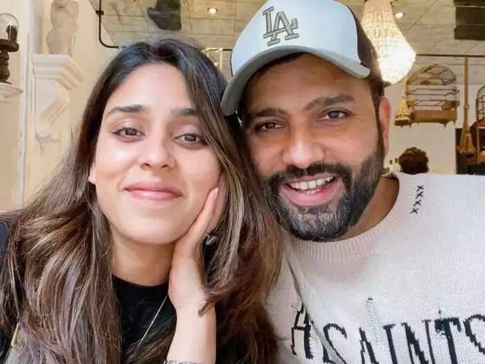 rohit sharma with wife 01 01 2022