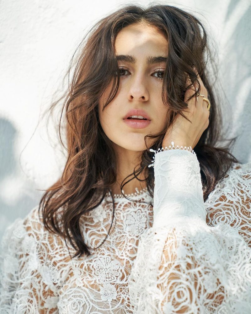 sara ali khan 16 1 222 1 e1642336103455