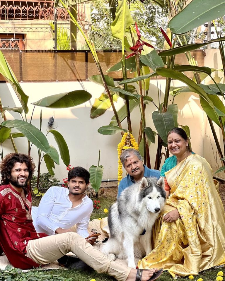 vijay devakonda house 24 1 22 9 768x960 2