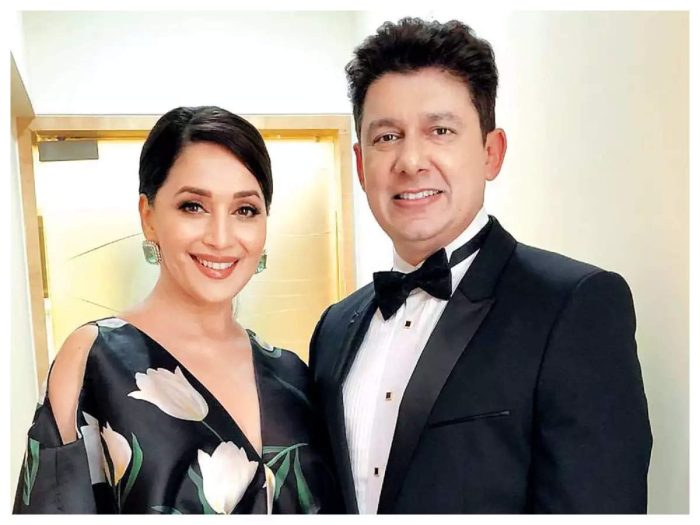 madhuri dixit and shriram nene 1 700x525 1