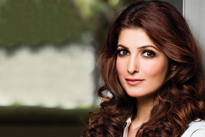 twinkle khanna jpg 700x467 1