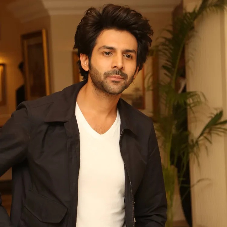 Bollywood's soul baba aka kartik aryan re-infected with corona