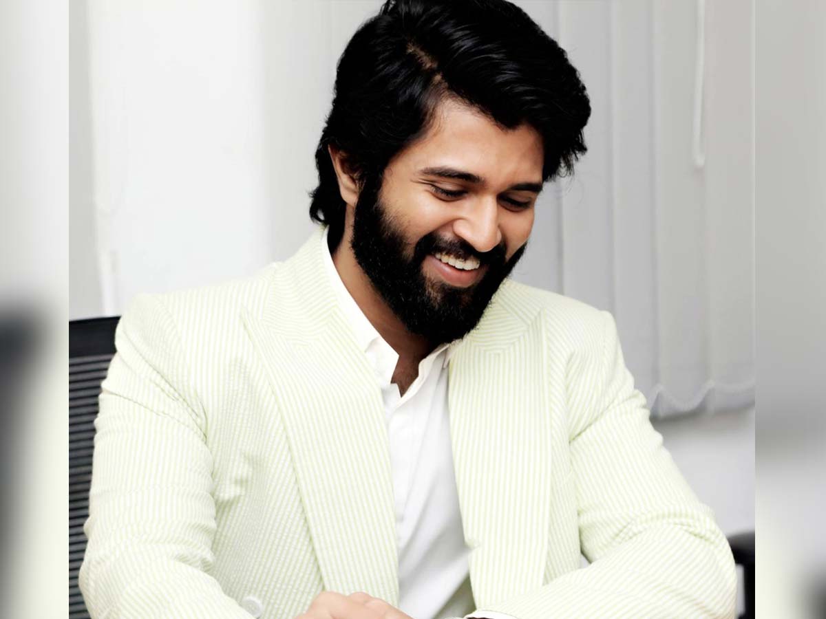 Vijay Deverakonda knows how to hold conversation