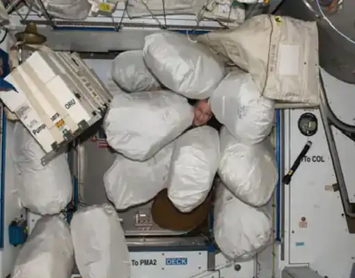 so-this-is-how-waste-management-is-done-in-space-learn-the-whole-information