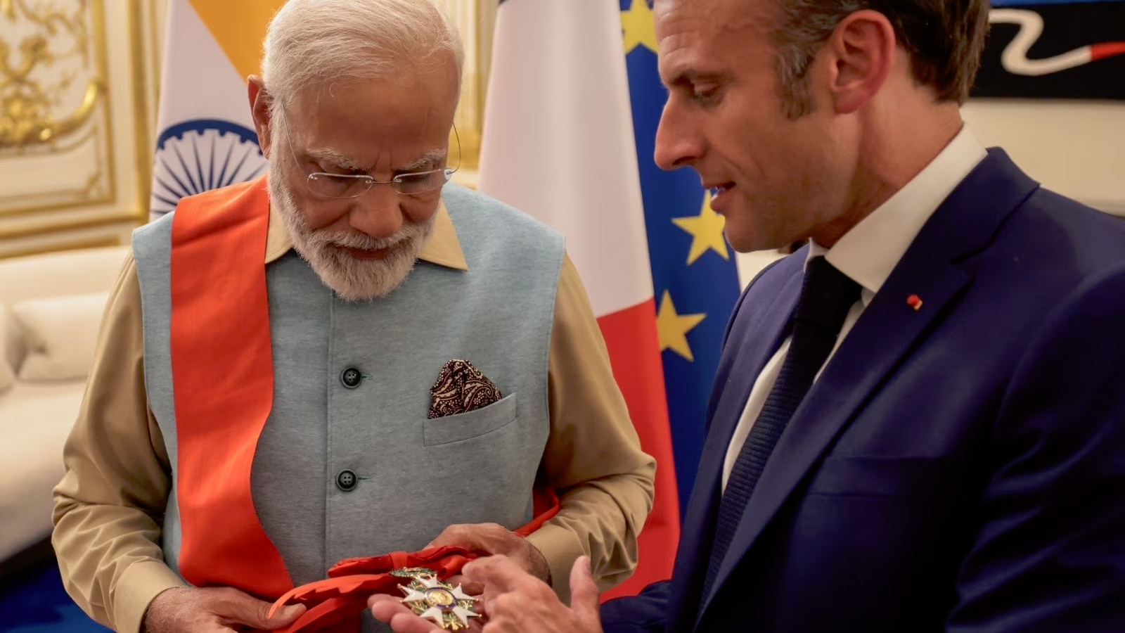 1689300740 466 PM Modi France Visit પીએમ મોદીને ફ્રાન્સનું સર્વોચ્ચ નાગરિક સન્માન