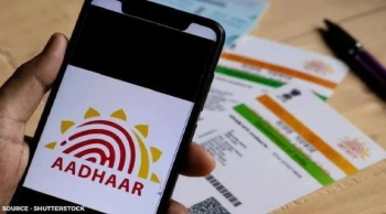 aadhar card link number.webp