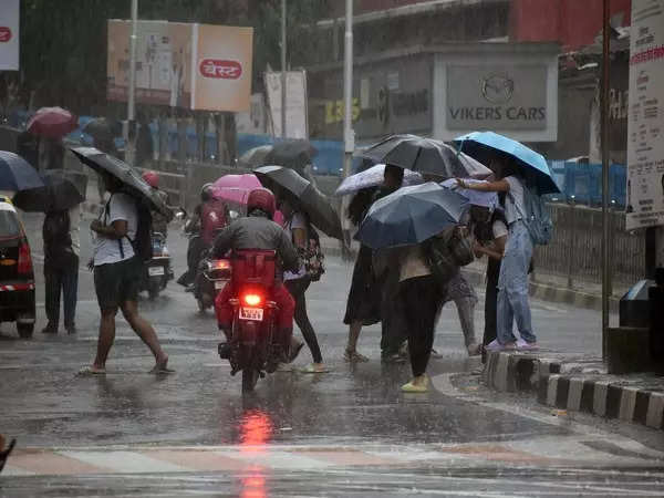 imd issues red alert for maharashtra heavy rains likely on july 20 and 21