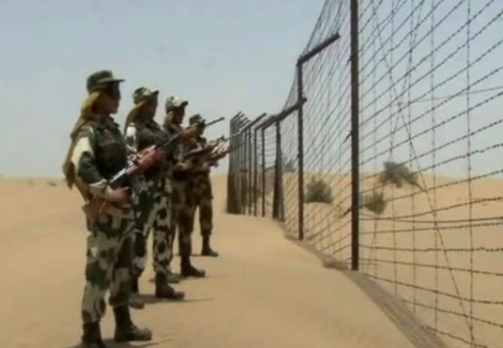 India Pakistan Border સ્વતંત્રતા દિવસ પહેલા સીમા સુરક્ષા દળનું ઓપરેશન એલર્ટ