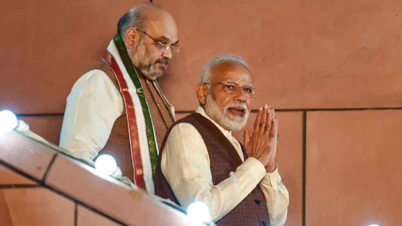 amit shah narendra modi.webp