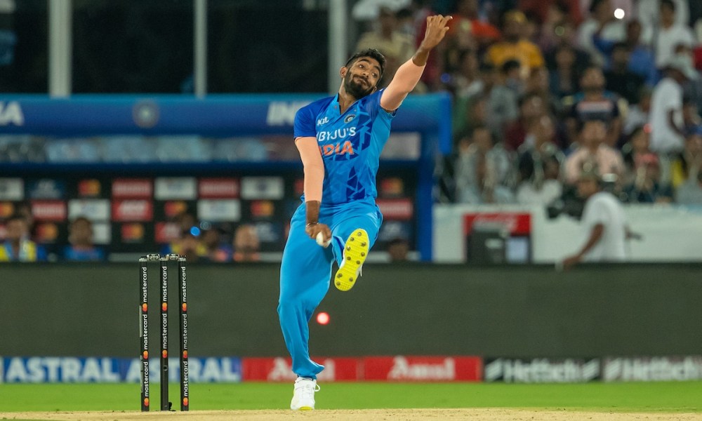 ihaiu84g jasprit bumrah