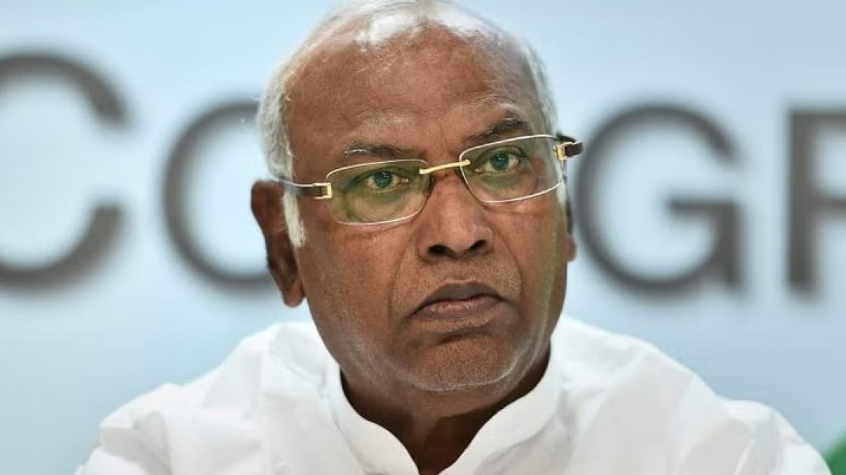 Mallikarjun Kharge joined the race doubting Digvijays fight