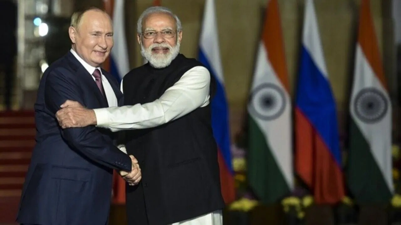 PM MODI VLAMIDIR PUTIN