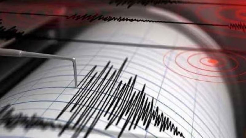 3 7 magnitude tremor hits gujarat s kutch people run away from home1