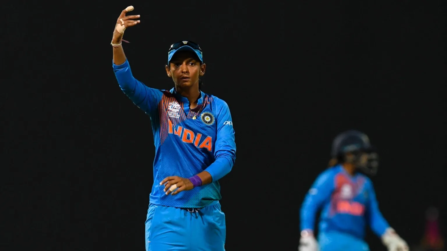 harmanpreet kaur completes 1000 runs as women odi captain only 2nd indian captain after mithali raj3