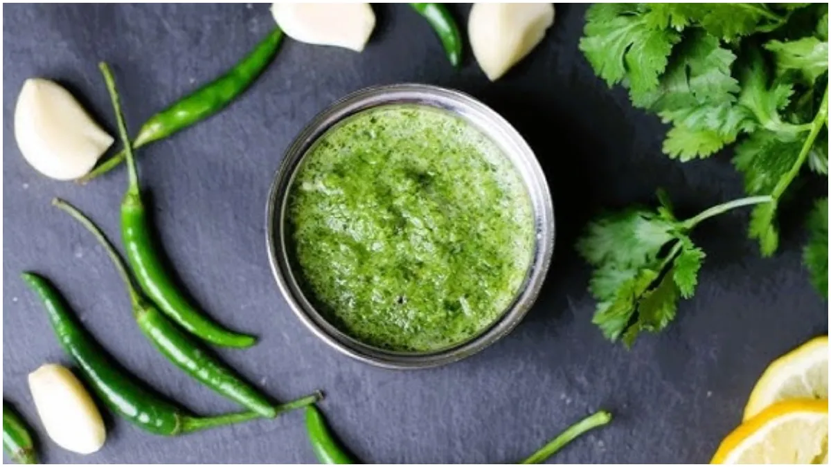 how to make green chilli garlic chutney must try this spicy recipe2