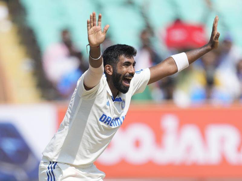 jasprit bumrah become 1st player in test cricket history complete 200 wickets in test less than 20 average ind vs aus52