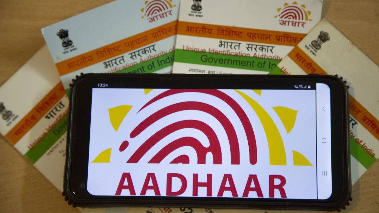 last date for updating details like address and mobile number in aadhaar card for free