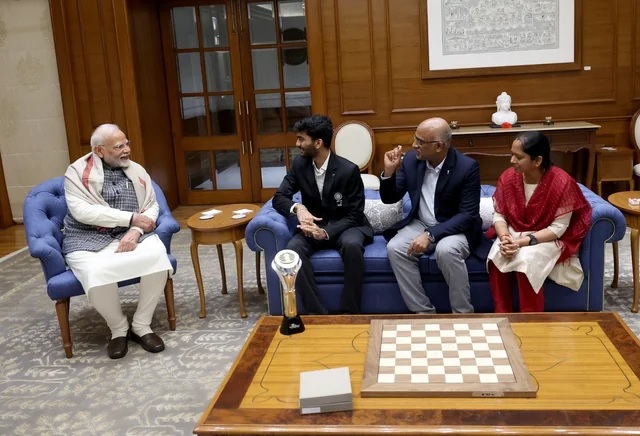 pm narendra modi met chess champion d gukesh said your prediction came true2