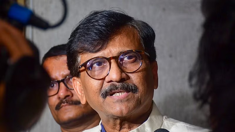 sanjay raut said two people did a recce of sanjay raut house shiv sena ubt leader said this