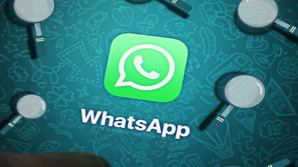 whatsapp users will get reverse image search feature to verify fake images3