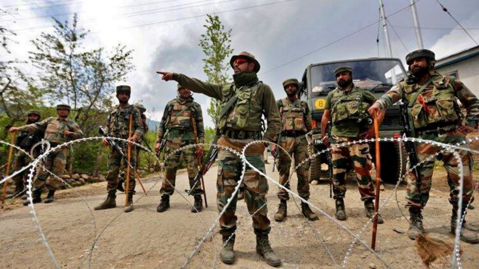 india bangladesh border situation worsened clashes broke out after an altercation between farmers west bengal malda bsf1