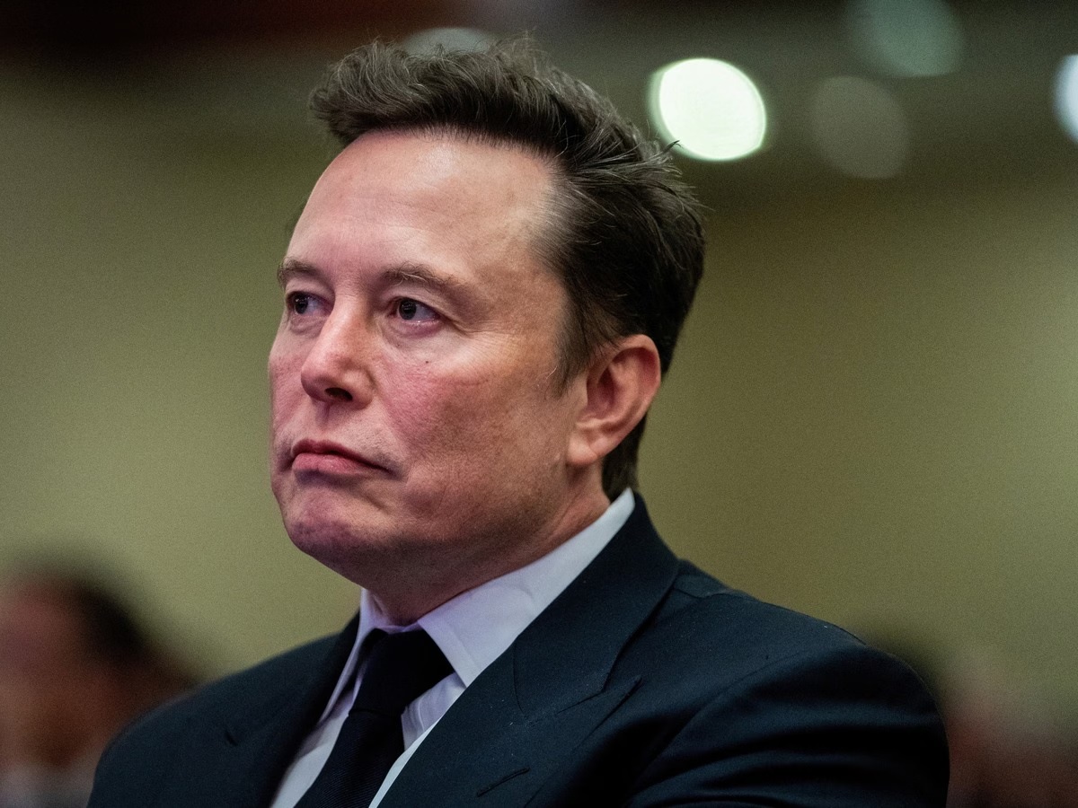 the beginning of the year 2025 was not good for elon musk he suffered a loss of more than 17 billion dollar1