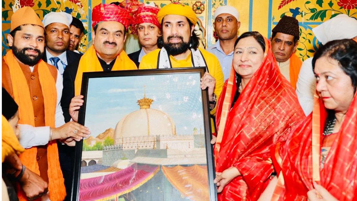 rajasthan gautam adani reached ajmer sharif dargah family also accompanied him see photos